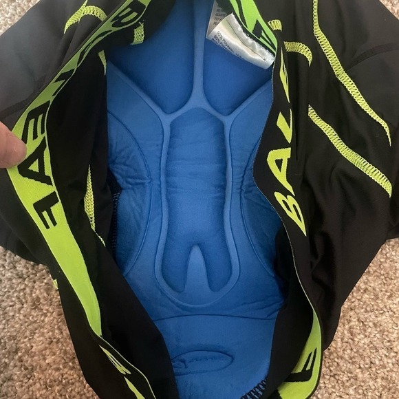 Baleaf Padded Cycle Underwear Shorts Cycling Size Small - Picture 4 of 5